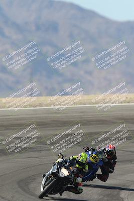 media/Oct-30-2025-Racers Edge (Thu) [[dabbdaf680]]/3-B Group/Session 2 (Bowl Exit)/